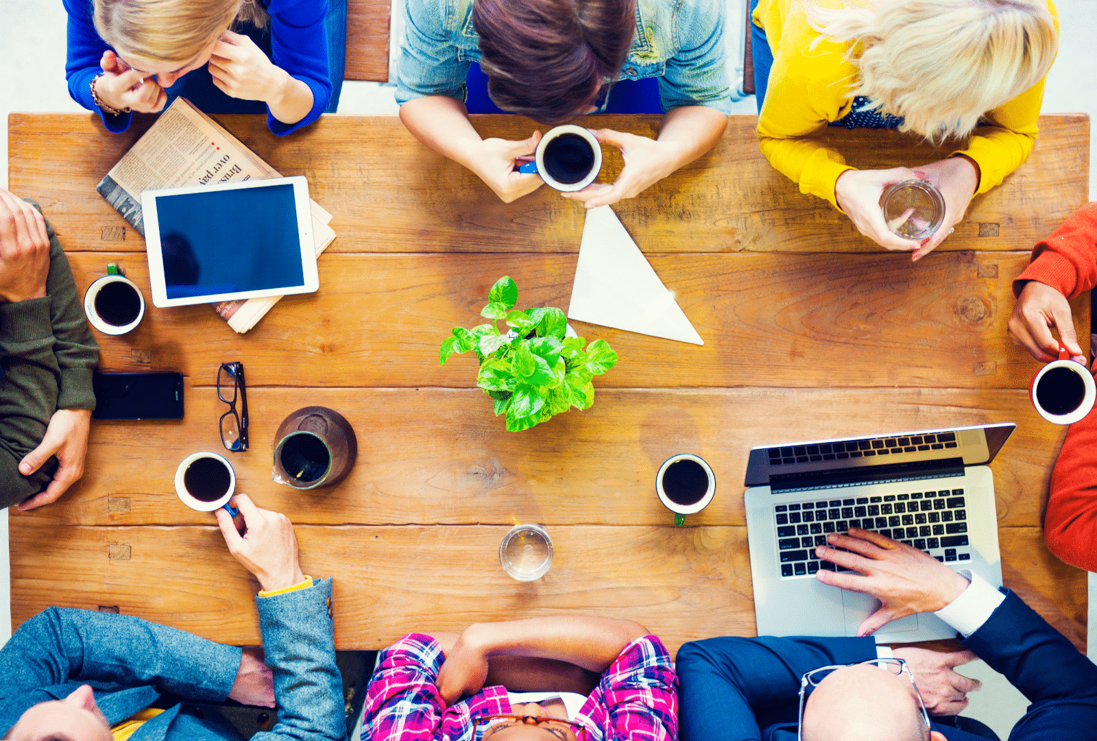 Ensure consistency and leverage the force-multiplying effect of multiple channels Ensure consistency and leverage the force-multiplying effect of multiple channels